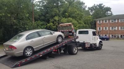 Norwin towing truck