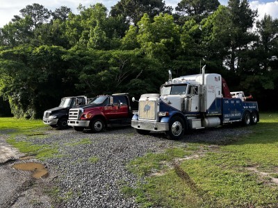 Muddy Tows Towing and Recovery