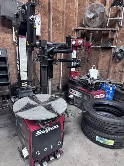Smith's Auto Repair