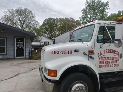 T L Perkinson Wrecker Services, Hendersonville, North Carolina