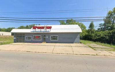 Chubby's towing recovery and scrap/ the shop