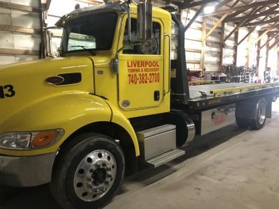 Liverpool Truck & Trailer Repair, Liverpool Towing & Recovery