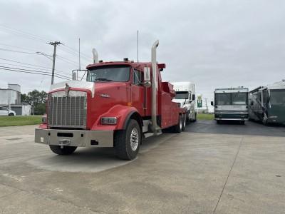 Wade's Towing & Recovery LLC