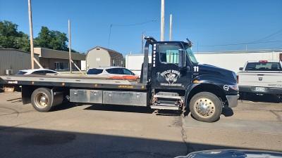 Pokey Pullin' Towing & Recovery/ Still Hookin' Wrecker Service