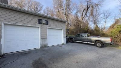 Annie’s Junk Removal And Transport