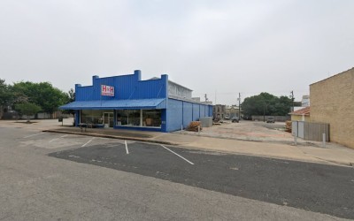 H & H Auto & Tractor Supply
