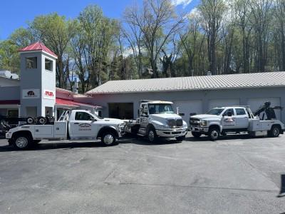 Taylor's Auto Body Shop, Charlottesville, Virginia