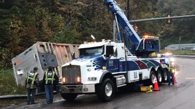 M&M Body Shop - Towing & Recovery, Ravensworth, Virginia