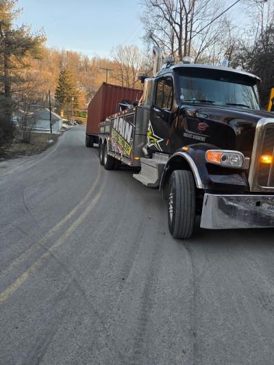 Main Truck Repair and Towing