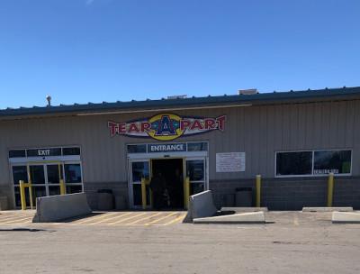 Tear A Part Auto Recycling010