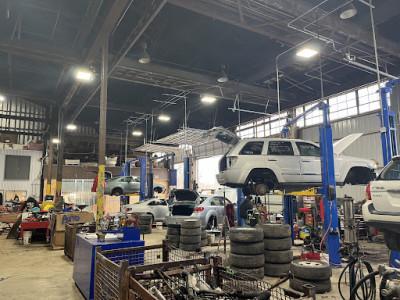 Northside Salvage Yard - Used Auto Parts02