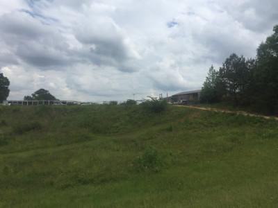 Woodstock Auto Salvage010