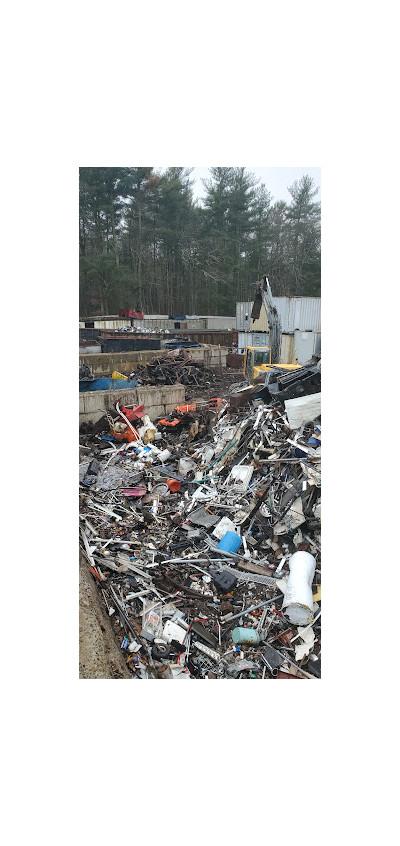 Leveille's Auto Recycling05