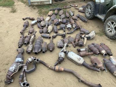 Benoit's Auto Cores&Recycling023