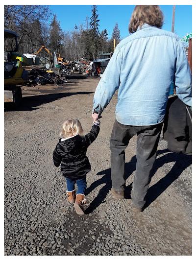 Fred's Auto Wrecking Inc09