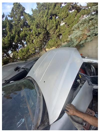 Fifth Street Auto Salvage08