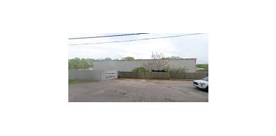 Clint's Chrysler Used Parts02