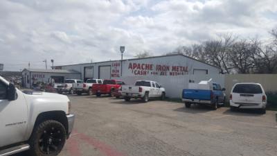 Apache Iron Metal & Auto Salvage021