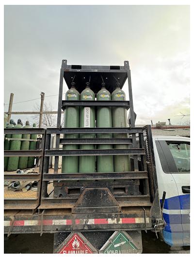 Broadway Auto Parts-Glass Ltd012