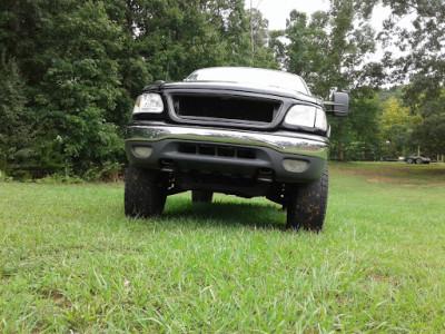 Woodrows Used Cars & Salvage010