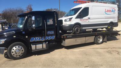 Bulldog Towing Service, Fresno, California