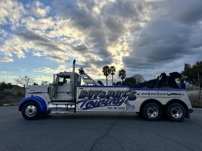 Roy & Dot's Towing, San Bernardino, California