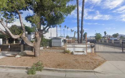 Victoria Auto & Towing, Riverside Grove, California