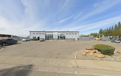 Dodge Auto and Truck Wreckers, Rancho Cordova, California