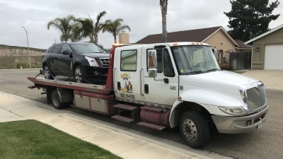 BANANA'S TOWING