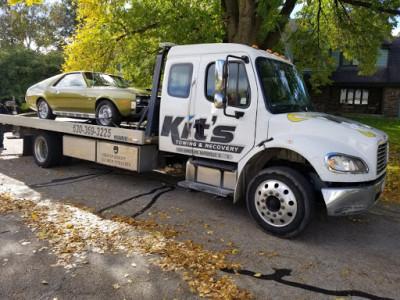 Kit's Towing, Naperville, Illinois