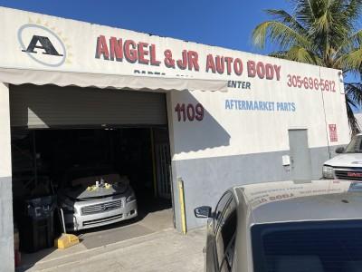 Angel & Jr Auto Body Shop, Hialeah, Florida