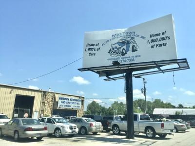 Mid-Town Auto Parts & Salvage, Memphis, Tennessee