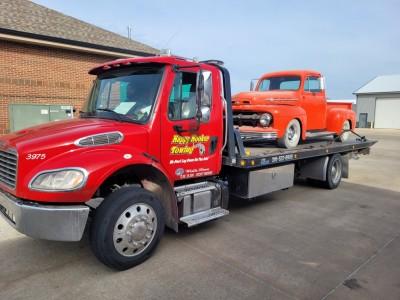 Happy Hooker Towing, Wichita, Kansas