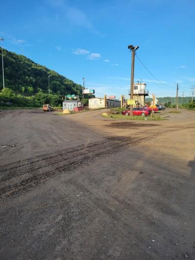 Strauss Industries, Weirton, West Virginia