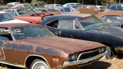 Junk in the trunk, Fort Worth, Texas