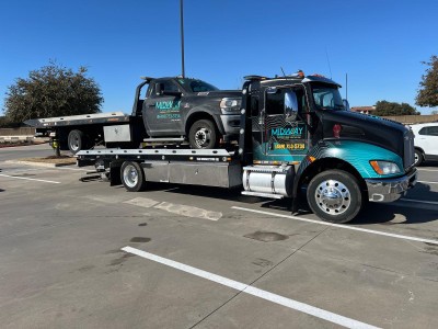 Midway towing and wrecker - Lewisville