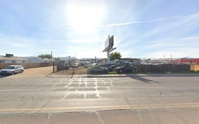 Ana's Auto Wrecking, Phoenix, Arizona