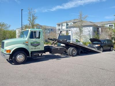 CASH FOR YOUR JUNK CAR TRUCK VAN OR SUV