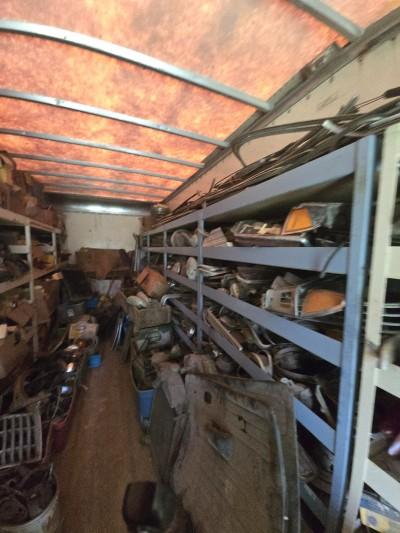 Lyon's Vintage Car Parts