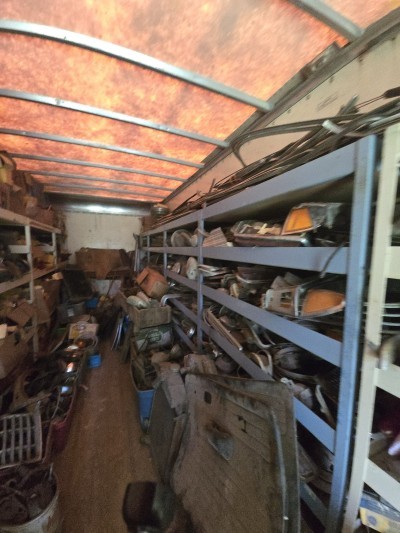 Lyon's Vintage Car Parts