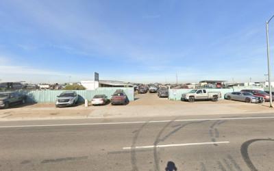El Paisanno Auto Wrecking, Phoenix, Arizona