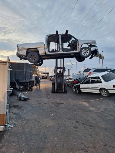HDZ Auto Parts, Phoenix, Arizona