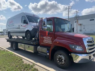 Big Sky Towing Inc, Chicago, Illinois