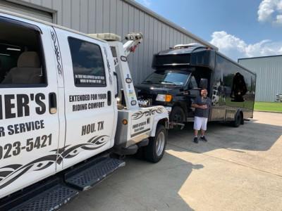 HS Heavy Duty Towing, Houston, Texas