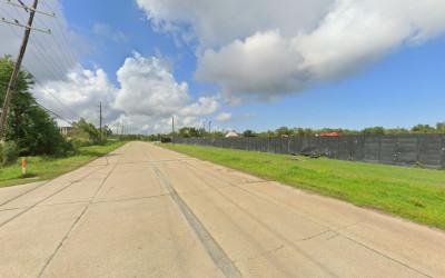 Car Crushers, New Orleans Station, Louisiana