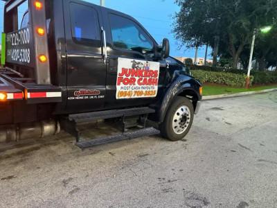 JUNKERS FOR CASH, West Palm Beach, Florida