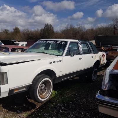 Tony's Classic Auto Parts, Houston, Texas