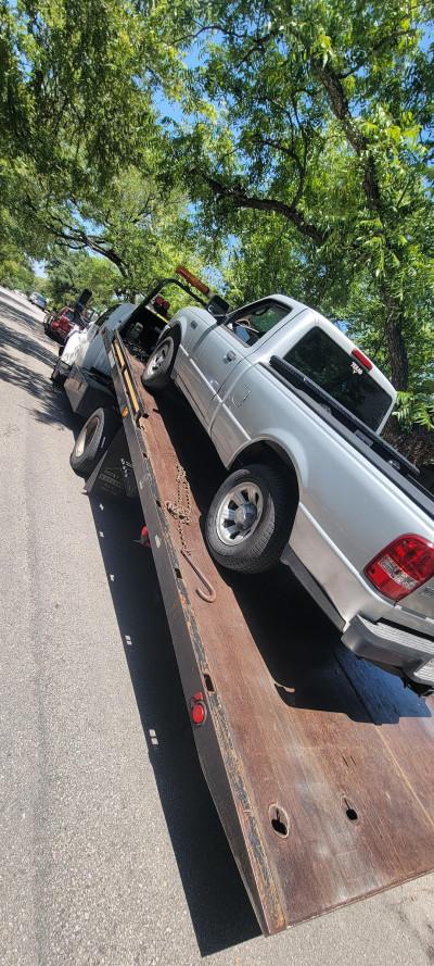 Roberts Towing, Austin, Texas