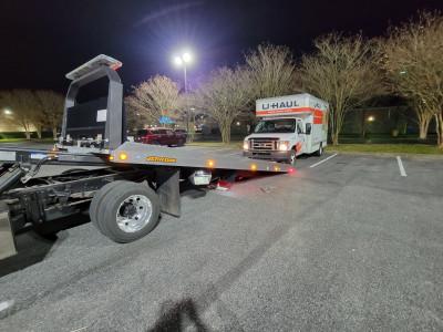 Blacked Out Towing ,LLC