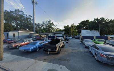 RJ's Cash Four Cars, Tampa, Florida